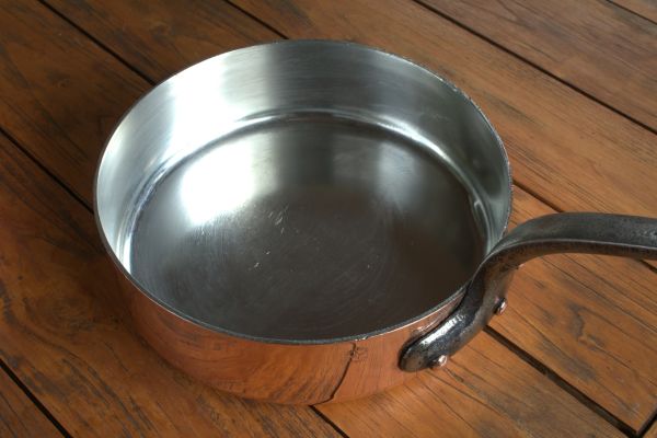 Top raisons d'opter pour la poêle inox pour une cuisine saine